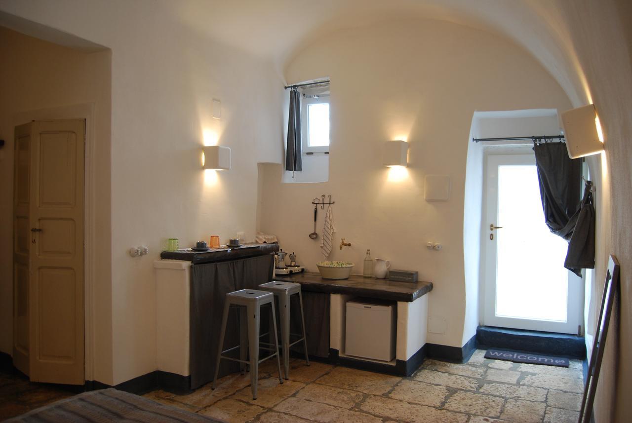 I 7 Archi Guest House Ostuni Ngoại thất bức ảnh